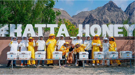 用行动守护绿色环境，拥抱多彩自然，传递公益力量